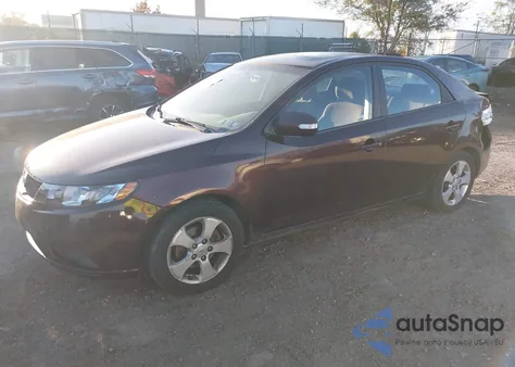 2010 Kia Forte Ex z USA, uszkodzony, nr VIN KNAFU4A25A5297175